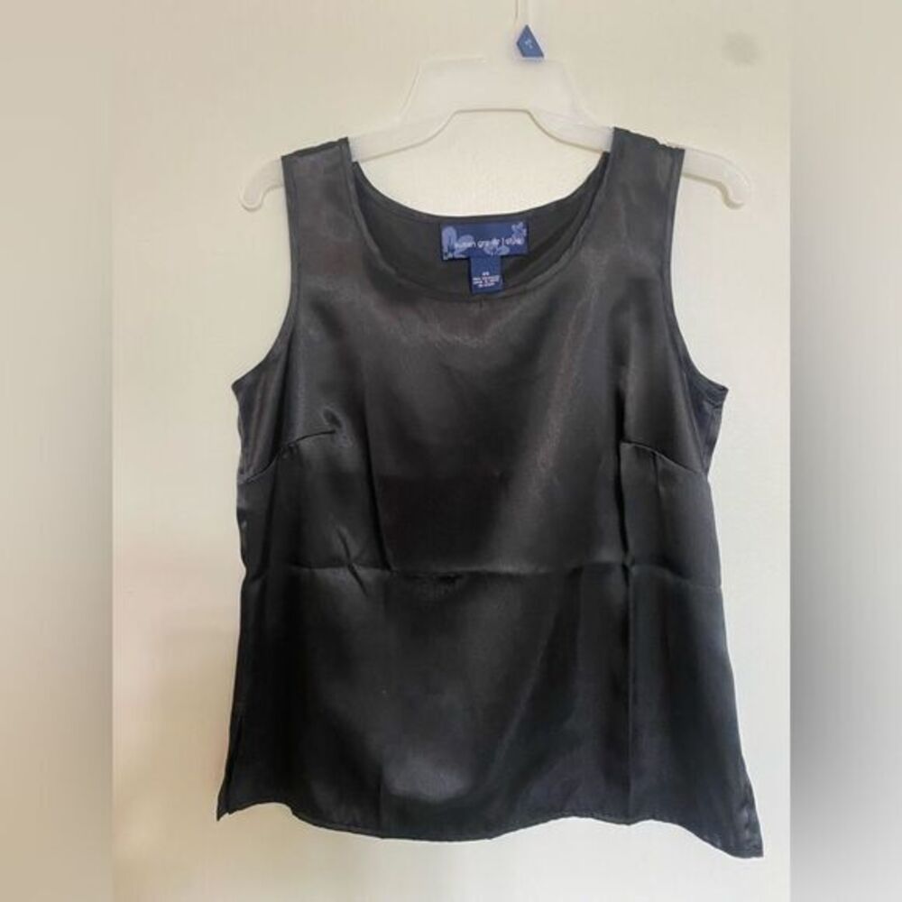 - Susan graver  Women’s‎ sleeveless black top size extra small